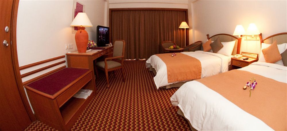 Parkcity Everly Hotel Miri Ngoại thất bức ảnh