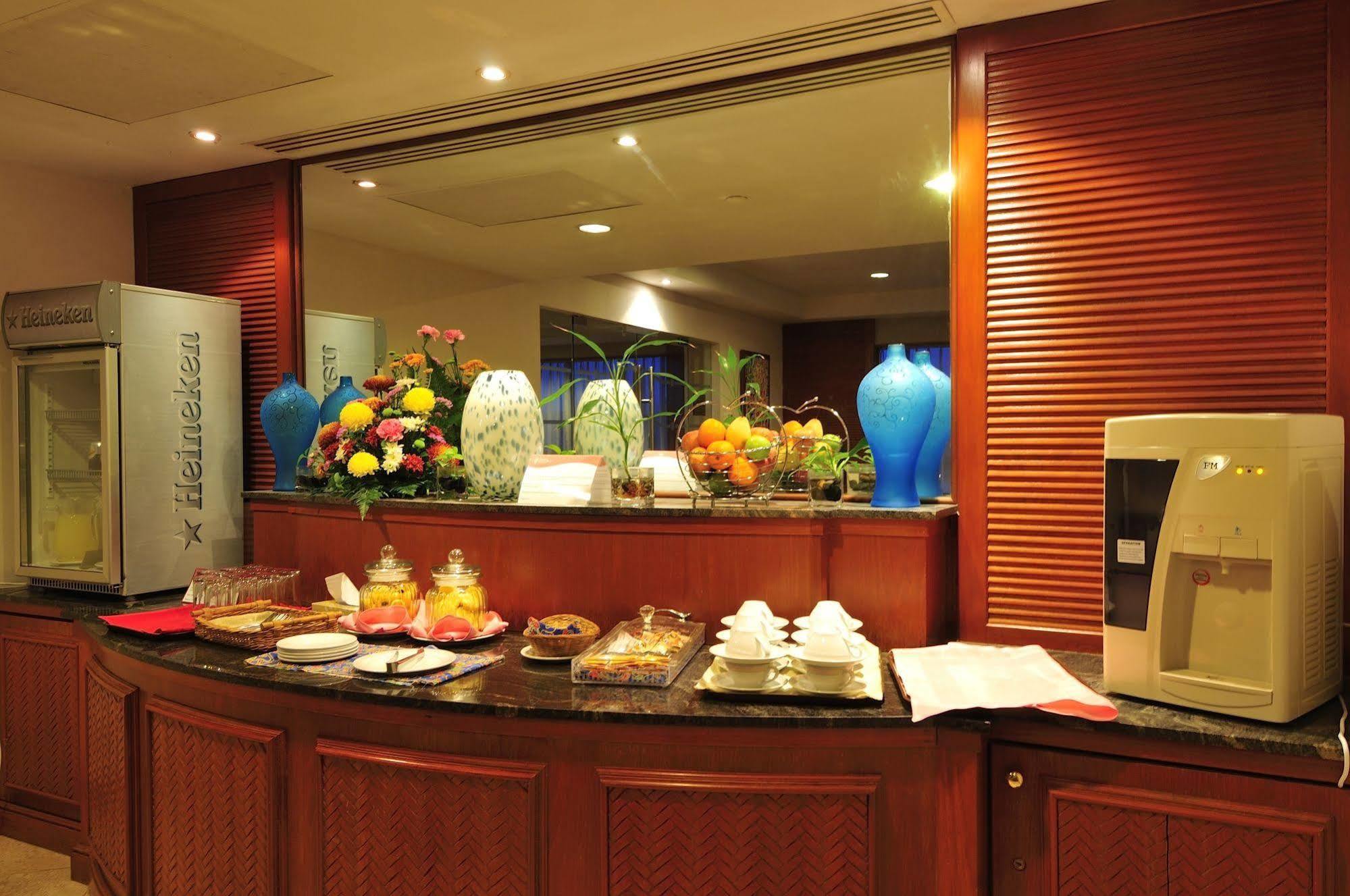 Parkcity Everly Hotel Miri Ngoại thất bức ảnh